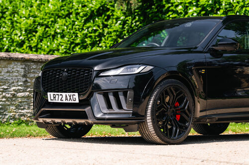 Lister Stealth — Front three-quarter — the hero shot