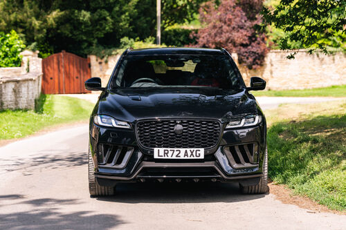 Lister Stealth — Head-on down the lane