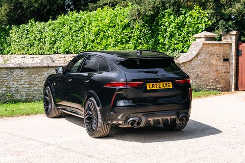Lister Stealth — Rear three-quarter at the gateway